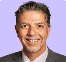 Dr. Fernando Carnavali